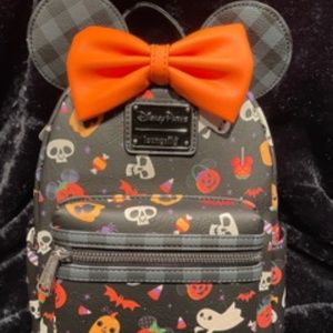 NWT Loungefly Minnie Mouse Halloween Mini Backpack